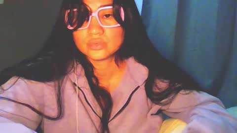 onlyfan laureng7 - 7 laureng2 online show from March 18, 2026, 1:47 pm