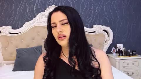 Laura online show from March 28, 2026, 2:27 pm