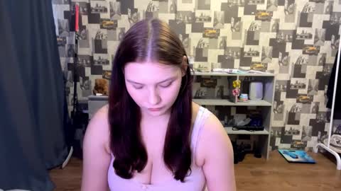 Hannah online show from September 26, 2025, 4:11 pm