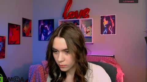 Laure online show from March 22, 2026, 10:29 am