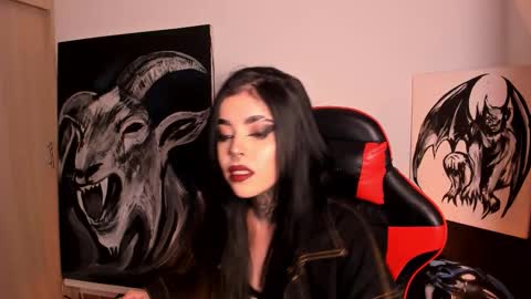  LAUREN INDEPENDENT MODEL HELP ME REACH 100 LIKES PLS  online show from October 28, 2025, 2:04 am