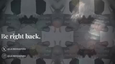 Snapshot of laurensaenz chatting on January 27, 2025, 7:56 pm Lauren Saenz online show from January 27, 2025, 7:56 pm