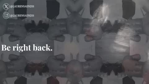 Snapshot of laurensaenz chatting on February 7, 2025, 3:08 pm Lauren Saenz online show from February 7, 2025, 3:08 pm