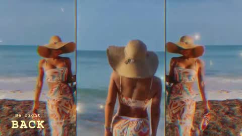 Snapshot of laurensaenz chatting on February 24, 2025, 12:05 pm Lauren Saenz online show from February 24, 2025, 12:05 pm