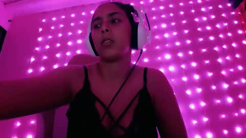 Laurent online show from February 3, 2025, 6:13 am