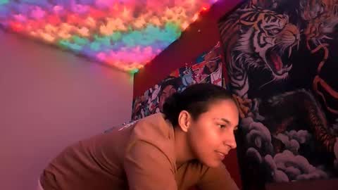 Laurent online show from September 9, 2025, 2:33 am