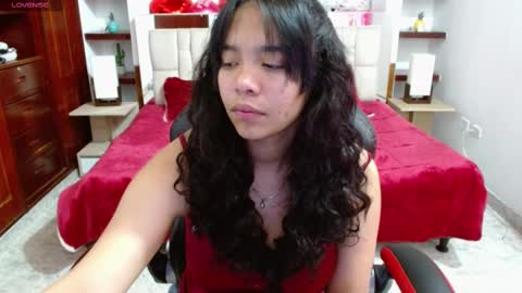 laurent online show from February 18, 2025, 3:31 am