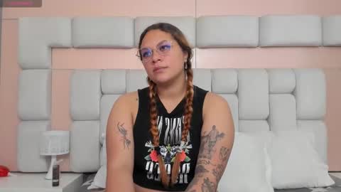 Laurent online show from February 22, 2026, 12:47 pm