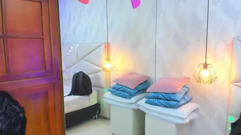 Laurent online show from January 11, 2026, 10:09 am