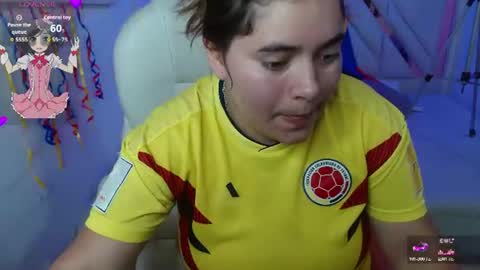 Snapshot of laurha_ chatting on July 7, 2026, 7:29 pm laura online show from July 7, 2026, 7:29 pm