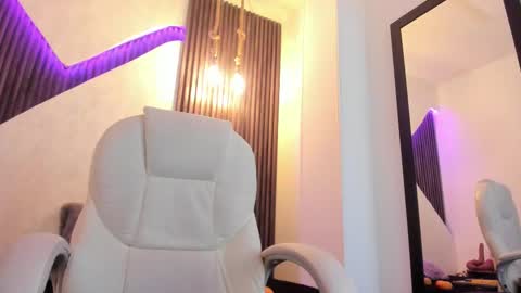Lau online show from February 10, 2025, 3:53 pm