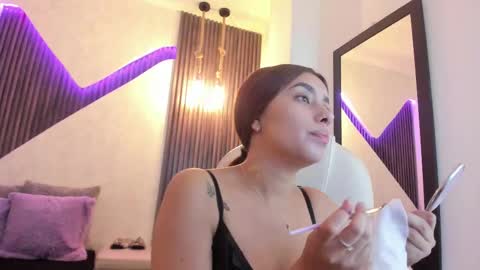 Lau online show from February 15, 2025, 4:45 pm