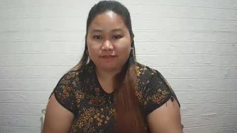 lavalyn214 online show from February 17, 2026, 4:02 pm