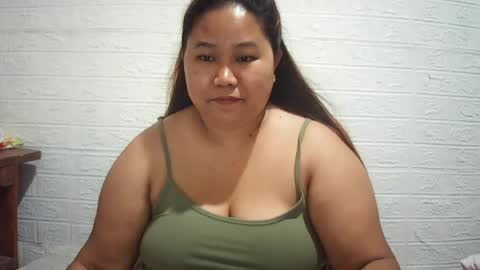 Snapshot of lavalyn214 chatting on June 12, 2026, 3:00 pm lavalyn214 online show from June 12, 2026, 3:00 pm