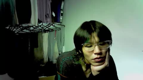 lavand3r online show from December 23, 2025, 12:30 am