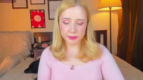 Lav online show from April 21, 2026, 6:31 am