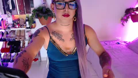 Snapshot of laveneno_ortiz07 chatting on May 3, 2026, 11:33 pm Cristina online show from May 3, 2026, 11:33 pm