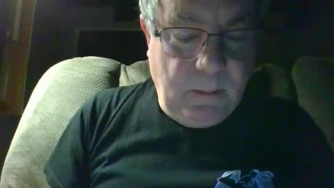 lawnboy62 online show from December 21, 2025, 8:54 am
