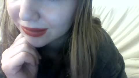 Snapshot of layannalea chatting on January 23, 2025, 5:24 am layannalea online show from January 23, 2025, 5:24 am