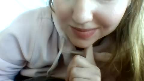 Snapshot of layannalea chatting on January 29, 2025, 11:14 pm layannalea online show from January 29, 2025, 11:14 pm