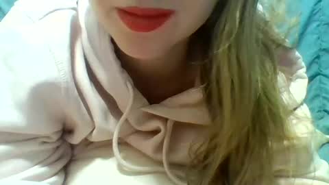 Snapshot of layannalea chatting on March 1, 2025, 6:13 am layannalea online show from March 1, 2025, 6:13 am