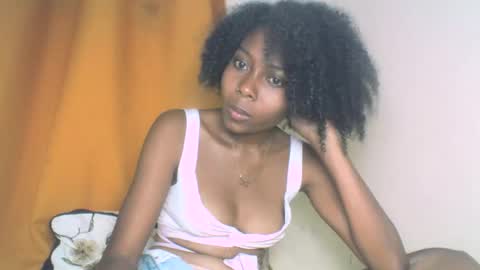 layannek online show from September 29, 2025, 6:24 pm