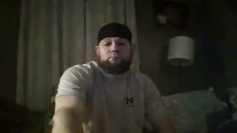 Snapshot of layinlow42 chatting on January 20, 2025, 8:41 am layinlow42 online show from January 20, 2025, 8:41 am