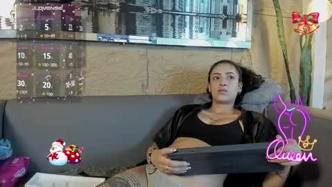 Layla online show from January 7, 2026, 9:39 pm