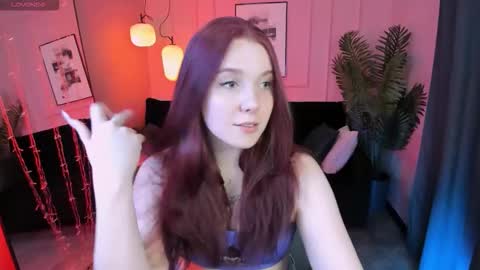 layla_glam online show from March 6, 2026, 1:29 pm