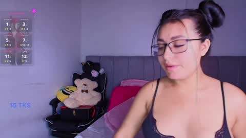 Snapshot of layla_nicols chatting on January 20, 2025, 11:24 am Layla online show from January 20, 2025, 11:24 am