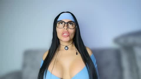 Snapshot of layla_nicols chatting on May 3, 2026, 4:07 am Layla online show from May 3, 2026, 4:07 am