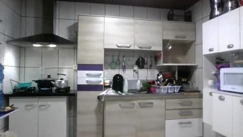 Snapshot of laylabrasil chatting on July 5, 2026, 12:50 am kelly online show from July 5, 2026, 12:50 am