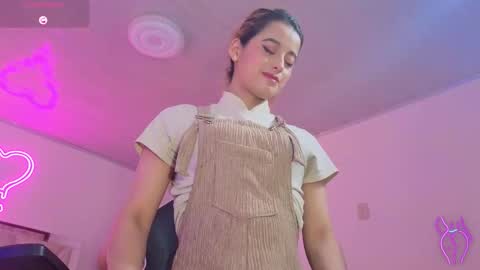 laylafoxy_tay online show from October 17, 2025, 3:10 am