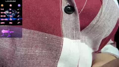 laylalaylamilf online show from October 3, 2025, 8:55 am