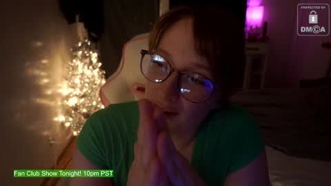 Layla Universe online show from December 21, 2024, 4:41 am