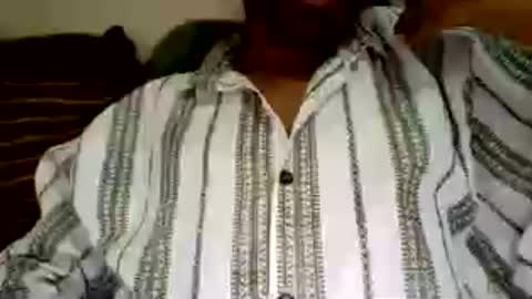 Snapshot of layra001 chatting on June 16, 2026, 8:28 am layra001 online show from June 16, 2026, 8:28 am