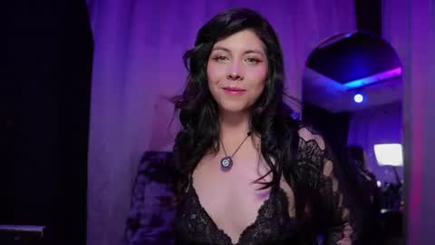 Snapshot of layra_rose chatting on July 16, 2026, 10:27 pm Layra online show from July 16, 2026, 10:27 pm