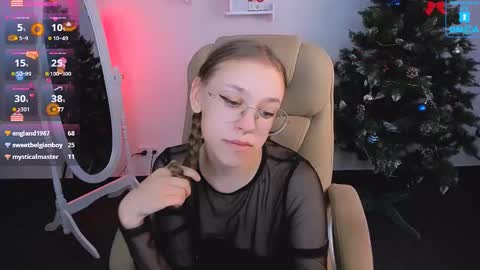 Snapshot of layriantavee chatting on January 12, 2025, 1:05 pm layriantavee online show from January 12, 2025, 1:05 pm