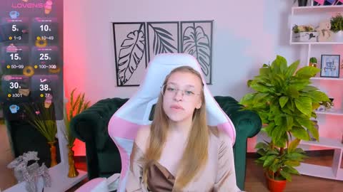 Snapshot of layriantavee chatting on January 19, 2025, 7:04 am layriantavee online show from January 19, 2025, 7:04 am