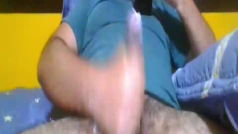 Isaac online show from October 25, 2025, 2:56 pm