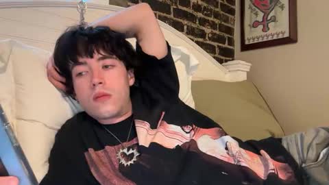 lazyboyxd online show from June 3, 2026, 3:20 am