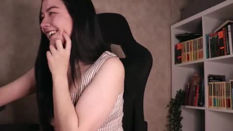 Snapshot of lazynut chatting on October 26, 2025, 4:18 am Lisa online show from October 26, 2025, 4:18 am