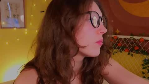 Lea online show from October 26, 2025, 4:24 pm