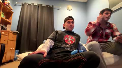 Snapshot of leaderzac chatting on April 13, 2026, 8:31 am leaderzac online show from April 13, 2026, 8:31 am