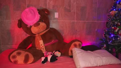 Vero Andy and Caius online show from December 30, 2024, 1:04 am