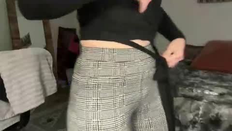 Leah Sparkles online show from January 5, 2026, 5:27 pm