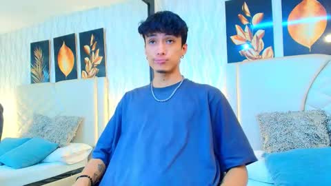 Lean online show from October 22, 2025, 9:03 pm