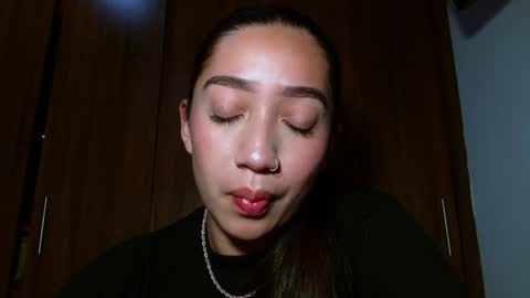 leanaalhub online show from January 5, 2025, 4:47 am