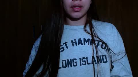 leanaalhub online show from March 6, 2025, 4:41 am