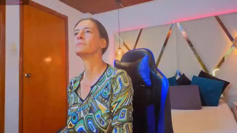 Snapshot of leanamaturex chatting on January 14, 2026, 1:28 pm leanamaturex online show from January 14, 2026, 1:28 pm